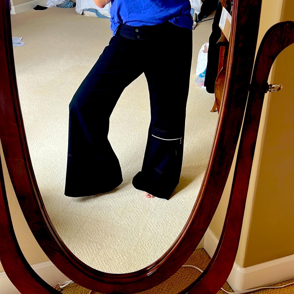 Wide leg pants